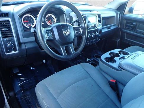 Used 2016 RAM 2500 Tradesman w/ Chrome Appearance Group image 8