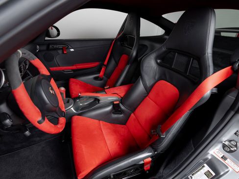 Used 2011 Porsche 911 GT2 RS image 27