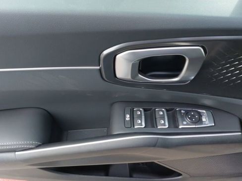 New 2026 Kia Sorento LX image 21