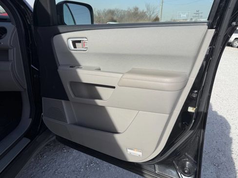 Used 2011 Honda Pilot EX image 13