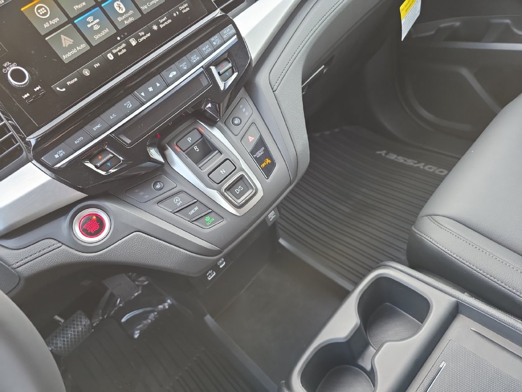Certified 2026 Honda Odyssey EX-L image 15