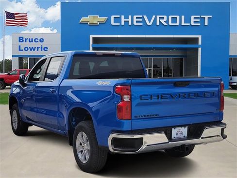 New 2026 Chevrolet Silverado 1500 LT w/ LPO, Dark Essentials Package image 4