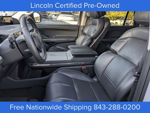 Certified 2025 Lincoln Navigator Reserve image 22