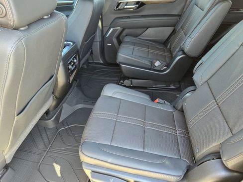 New 2026 Chevrolet Tahoe High Country image 25