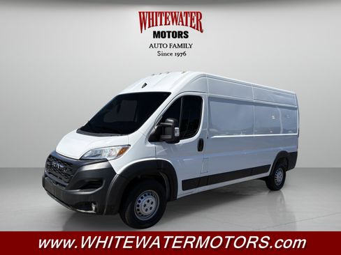 Used 2025 RAM ProMaster 2500 w/ Convenience Group FWD image 1