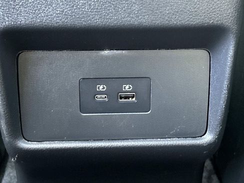Certified 2023 Nissan Rogue SV w/ SV Premium B Package AWD/4WD image 18