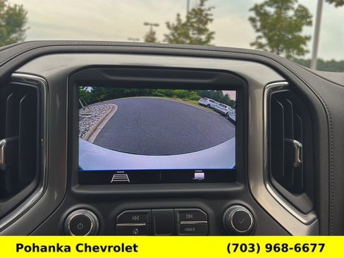 Used 2022 Chevrolet Silverado 1500 LT Trail Boss AWD/4WD image 17