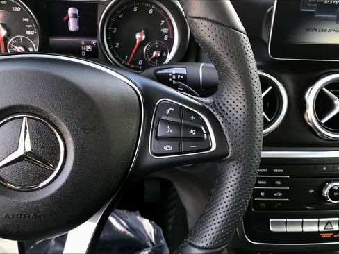 Certified 2019 Mercedes-Benz GLA 250 image 12