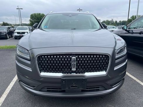 Used 2023 Lincoln Nautilus Reserve w/ Monochromatic Package AWD/4WD image 2