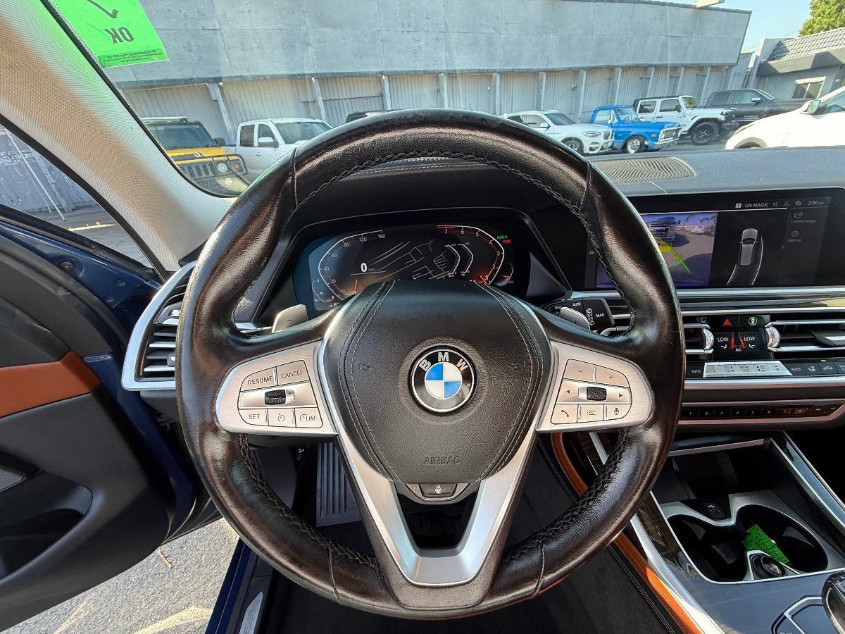 Used 2020 BMW X7 xDrive40i w/ Premium Package AWD/4WD image 24