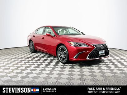 New 2025 Lexus ES 300h w/ Premium Package