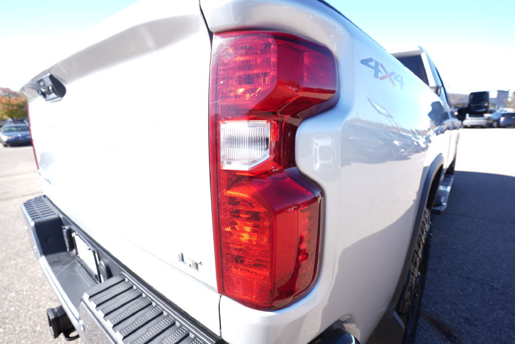 Used 2020 Chevrolet Silverado 3500 LT w/ All Star Edition AWD/4WD image 29