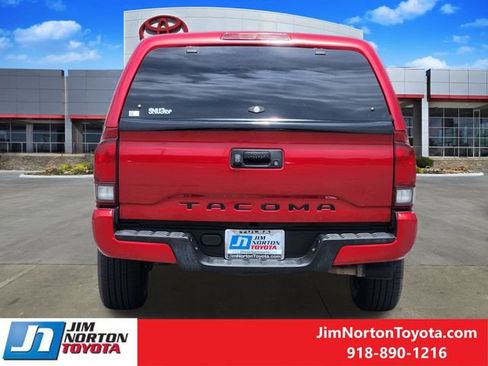 Used 2021 Toyota Tacoma SR w/ SR Convenience Package RWD image 6