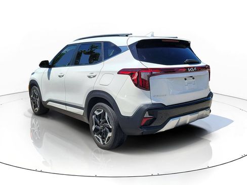 Certified 2024 Kia Seltos SX w/ SX Sunroof Package AWD/4WD image 4