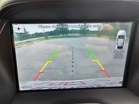 Used 2017 Ford Escape Titanium w/ Equipment Group 301A AWD/4WD image 39