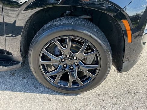 Used 2025 Chevrolet Tahoe RST w/ Comfort Package RWD image 19