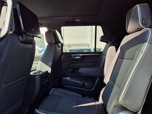 New 2026 Chevrolet Tahoe Premier image 7