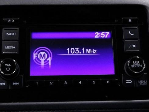 Certified 2022 Honda HR-V LX image 31