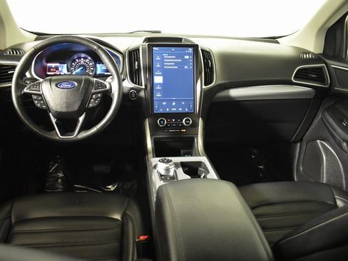 Used 2021 Ford Edge SEL image 25