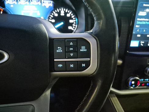 Used 2022 Ford Expedition Limited image 28