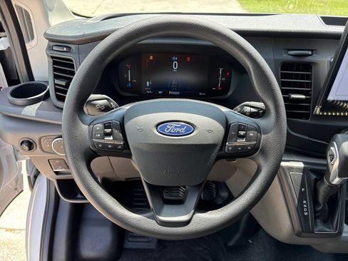 New 2026 Ford Transit 150 Low Roof RWD image 16