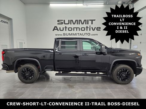Used 2025 Chevrolet Silverado 2500 LT w/ Trail Boss Package AWD/4WD image 1