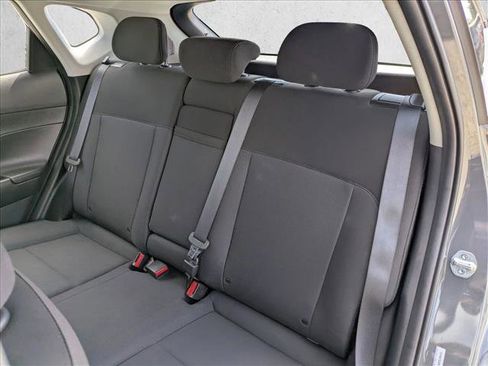 Certified 2025 Hyundai Kona SE FWD image 17