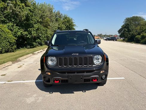 Used 2017 Jeep Renegade Trailhawk AWD/4WD image 8