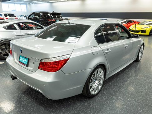 Used 2008 BMW 550i Sedan RWD image 6