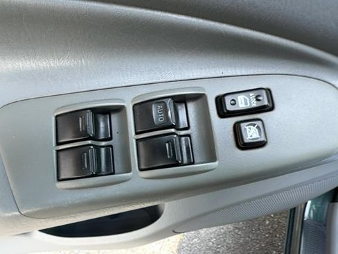 Used 2011 Toyota Tacoma 4x4 Double Cab w/ TRD Sport Pkg image 13