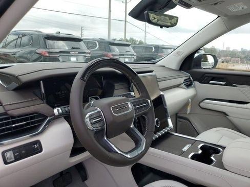 New 2026 GMC Acadia Denali w/ Super Cruise Package image 16