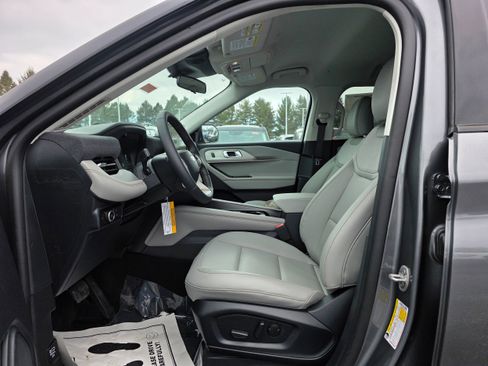 New 2026 Ford Explorer Active w/ Active Comfort Package image 21