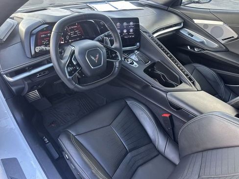 Used 2022 Chevrolet Corvette Stingray Preferred Cpe w/ Z51 Performance Package image 10