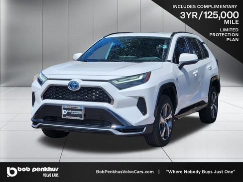 Used 2024 Toyota RAV4 SE w/ Weather & Moonroof Package AWD/4WD image 23