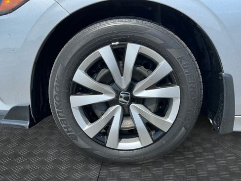 Used 2024 Honda Civic LX image 10