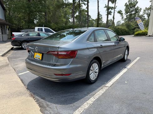Used 2019 Volkswagen Jetta S w/ Driver Assistance Package FWD image 8