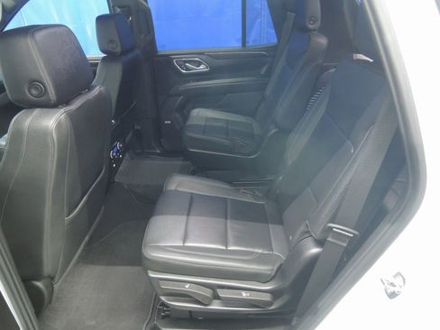 Used 2024 Chevrolet Tahoe LT w/ Luxury Package image 27