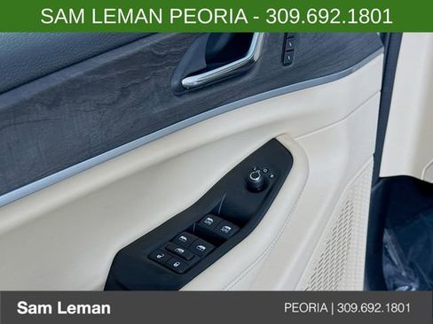 New 2025 Jeep Grand Cherokee L Limited w/ Luxury Tech Group II image 18