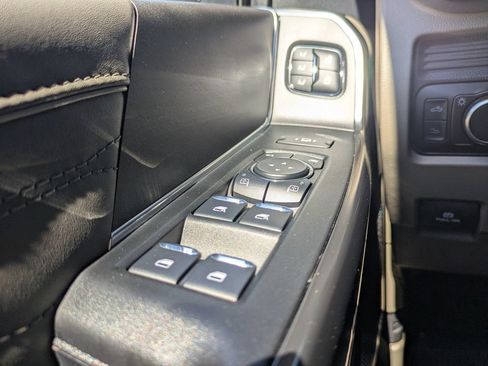 Used 2026 Ford F250 Platinum w/ Platinum Plus Package AWD/4WD image 29