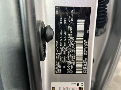 Used 2014 Toyota 4Runner Limited image 29