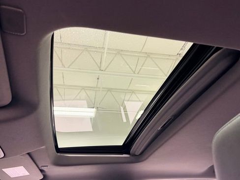 Certified 2020 Chevrolet Silverado 1500 LTZ w/ LTZ Premium Package image 20