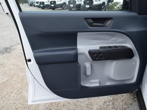 New 2025 Ford Maverick XLT w/ XLT Luxury Package image 19