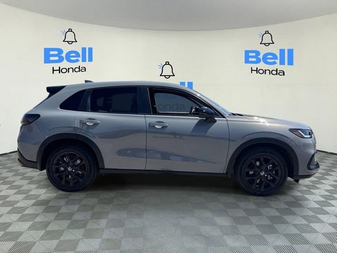 Used 2024 Honda HR-V Sport image 5