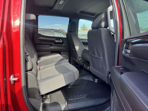 Used 2023 Chevrolet Silverado 1500 LT Trail Boss image 39