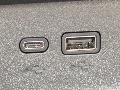 New 2026 Chevrolet Equinox ACTIV w/ Convenience Package III image 25