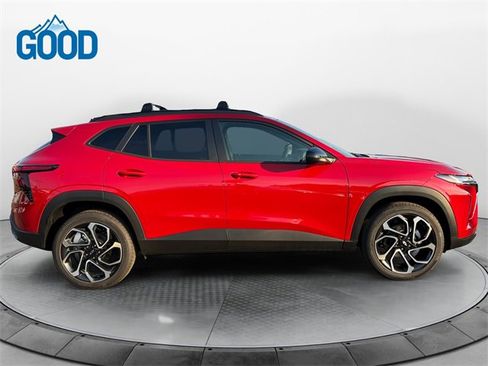 New 2026 Chevrolet Trax RS w/ Sunroof Package image 6