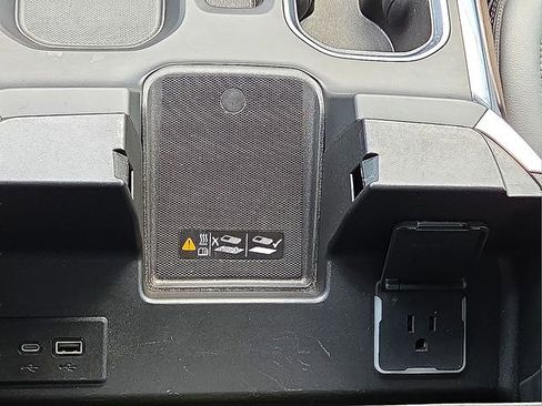 Certified 2024 Chevrolet Silverado 1500 High Country image 20