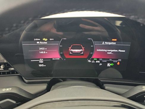 Used 2025 Audi A6 e-tron Premium Plus w/ Premium Plus RWD image 24