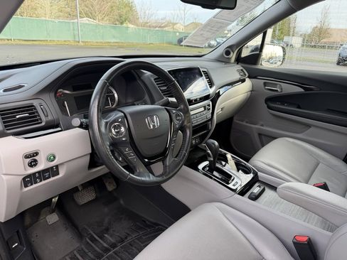Used 2017 Honda Ridgeline RTL-E image 17