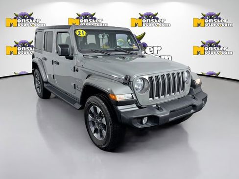 Used 2021 Jeep Wrangler Unlimited Sahara w/ Uconnect 4C Nav & Sound Group image 3